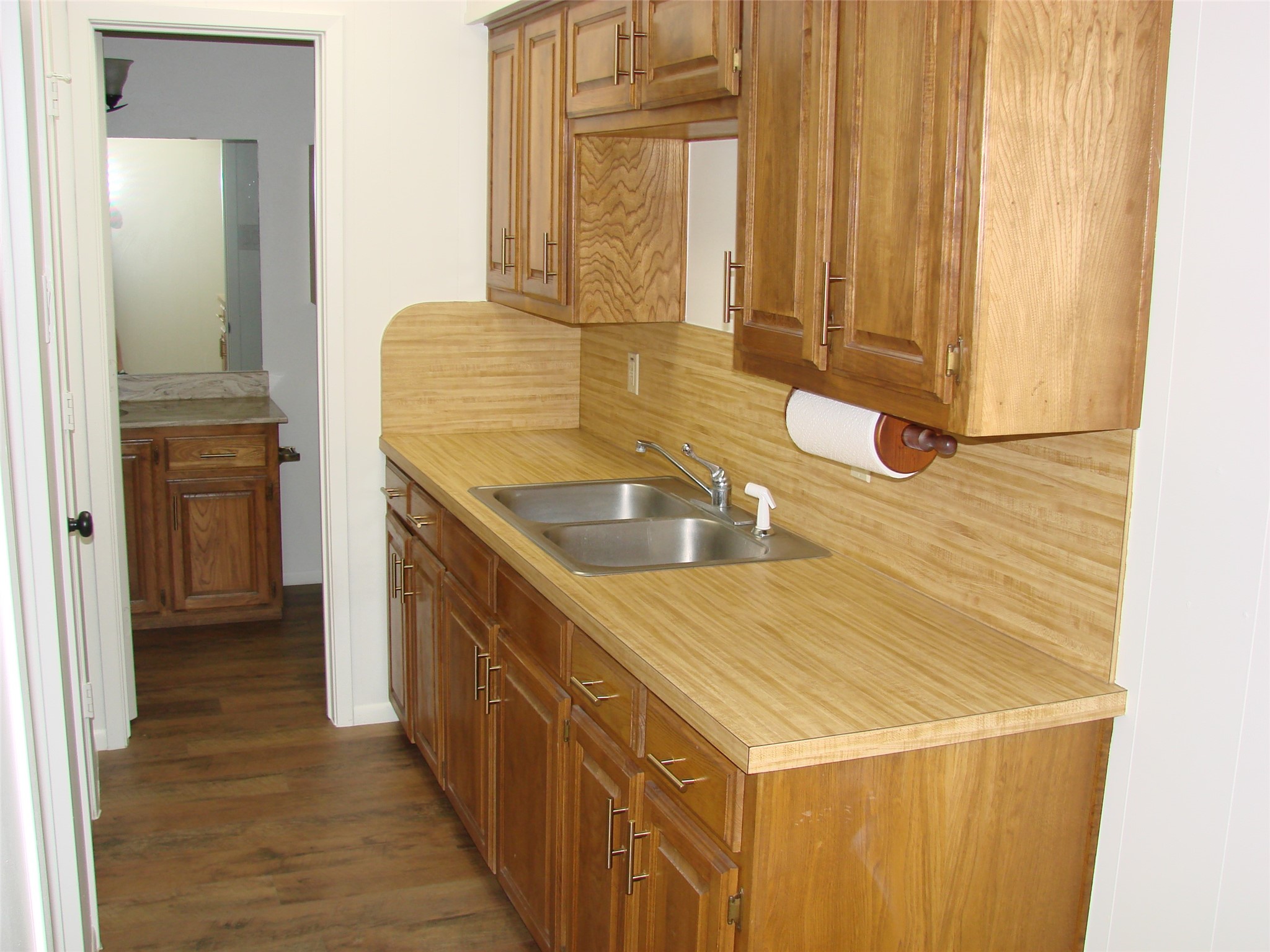 1700 Weaver Gainesville TX 76240