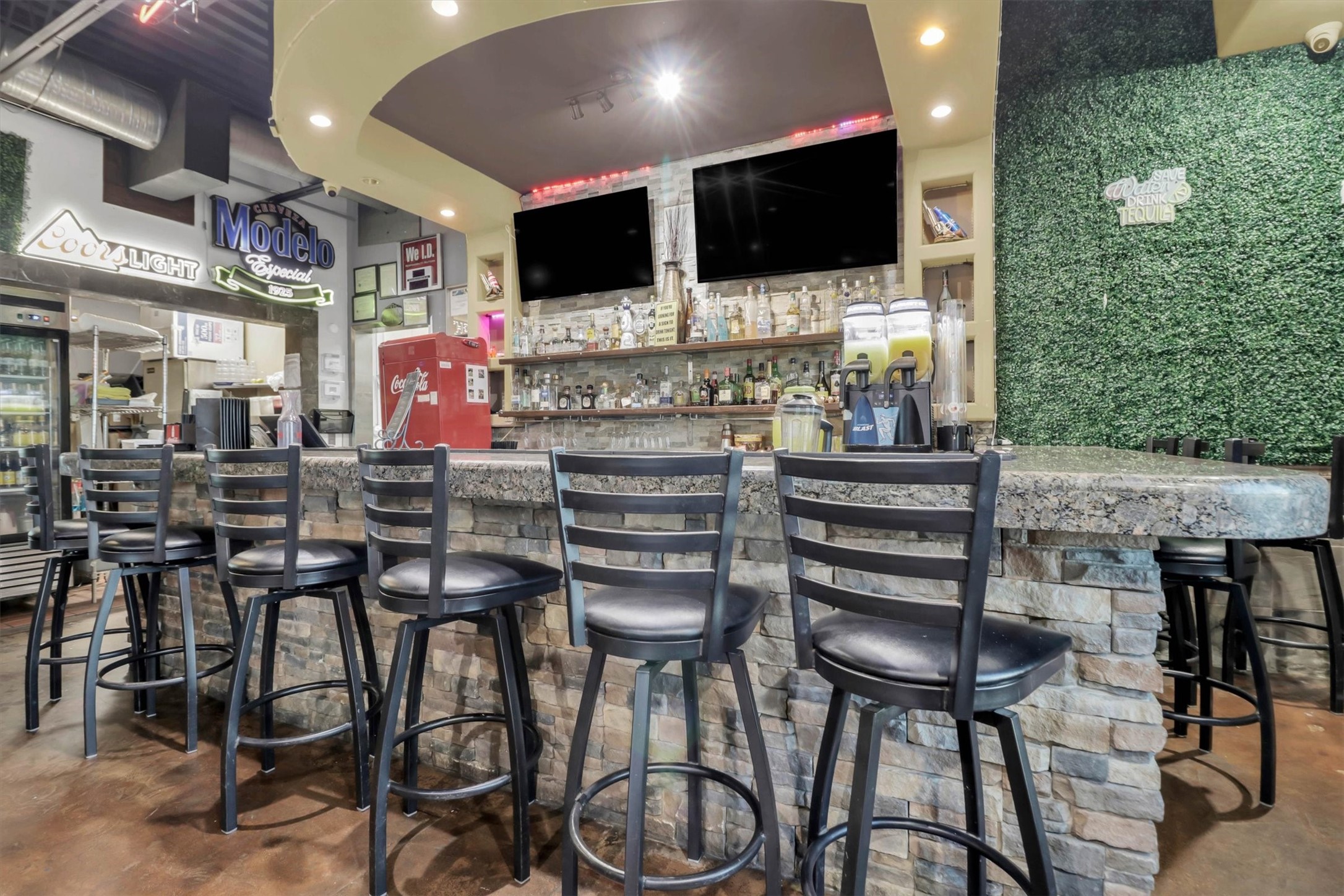 123 E Jefferson Street Grand Prairie TX 75051