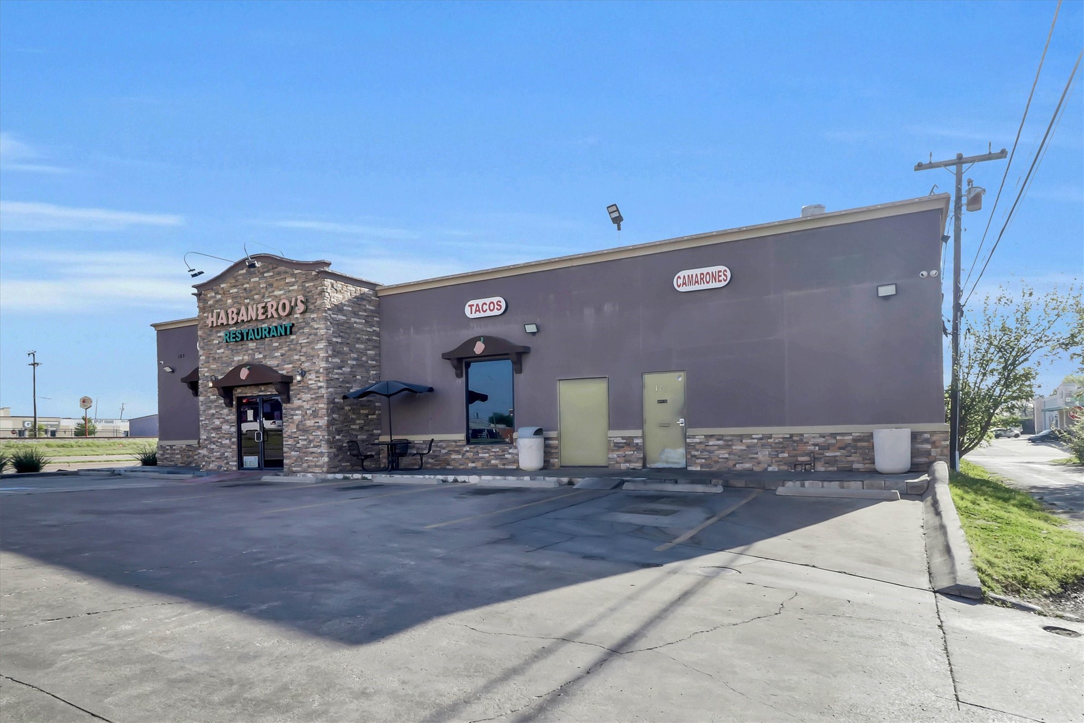 123 E Jefferson Street Grand Prairie TX 75051