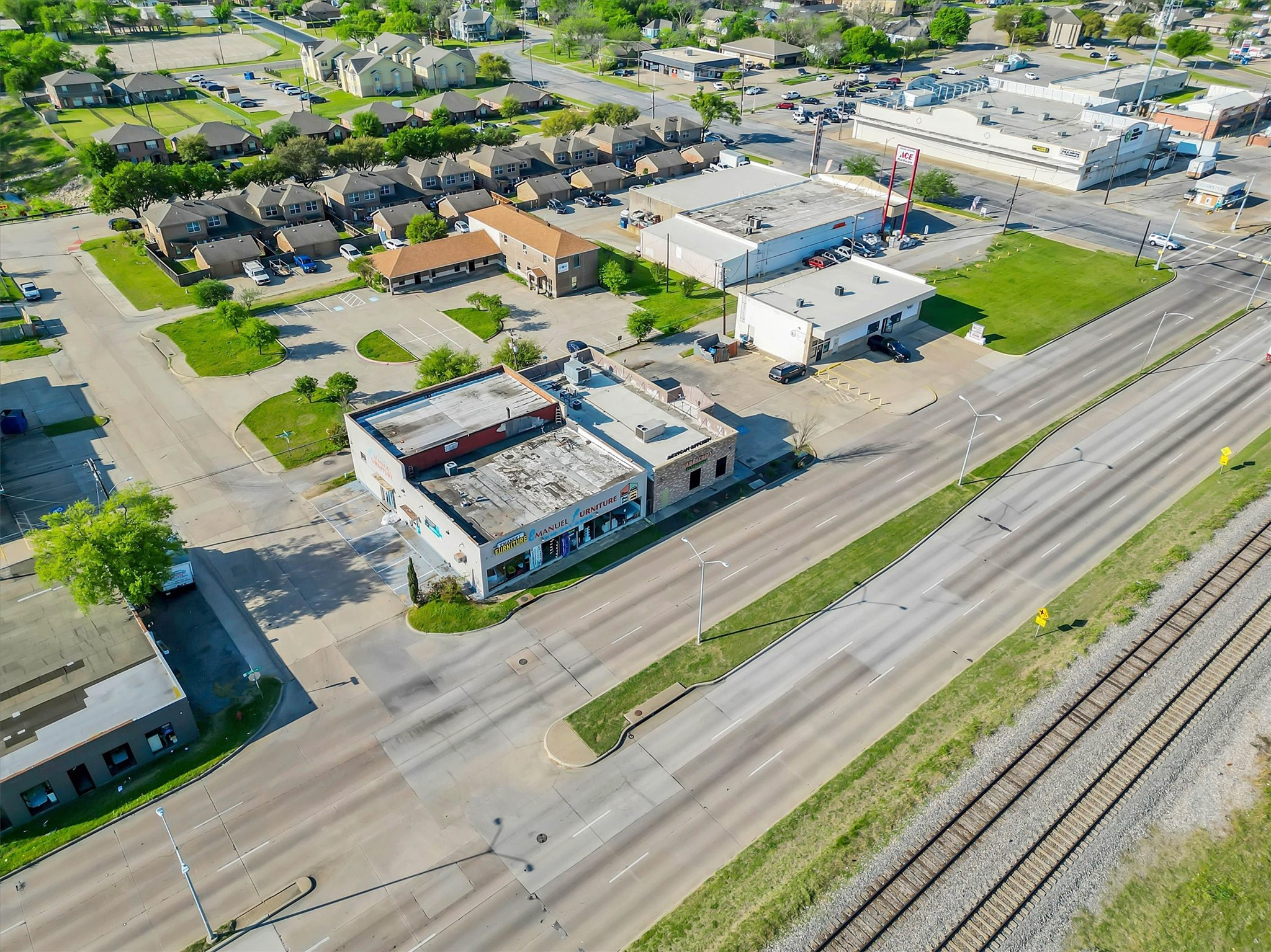 123 E Jefferson Street Grand Prairie TX 75051