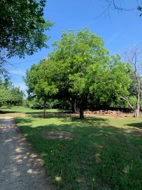 833 Boyd Road Azle TX 76020