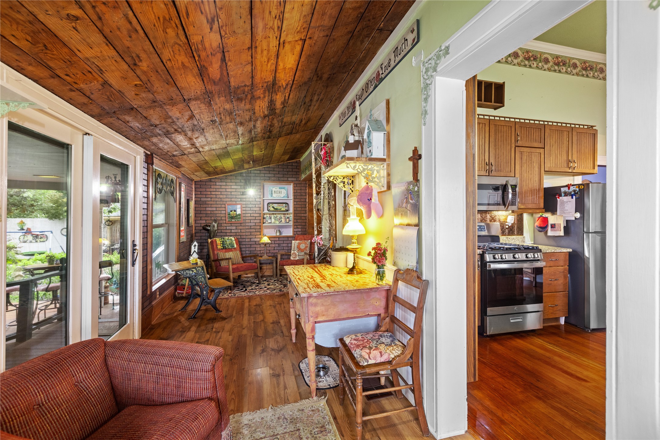 303 W Market Street Honey Grove TX 75446
