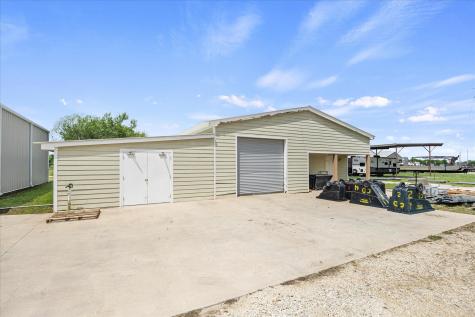 1101 Willy Vester Road Van Alstyne TX 75495