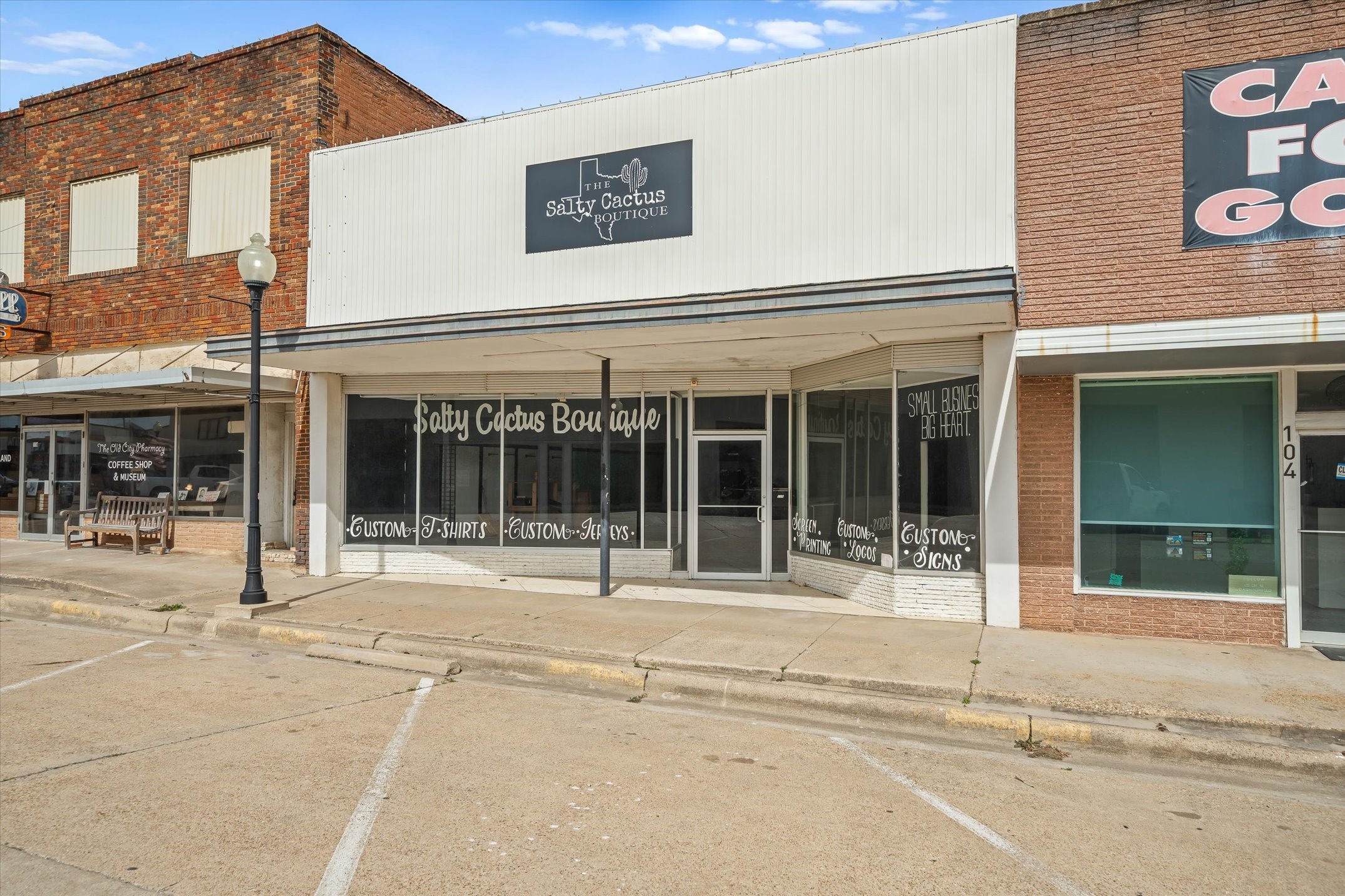 110 W Frank Street Grand Saline TX 75140