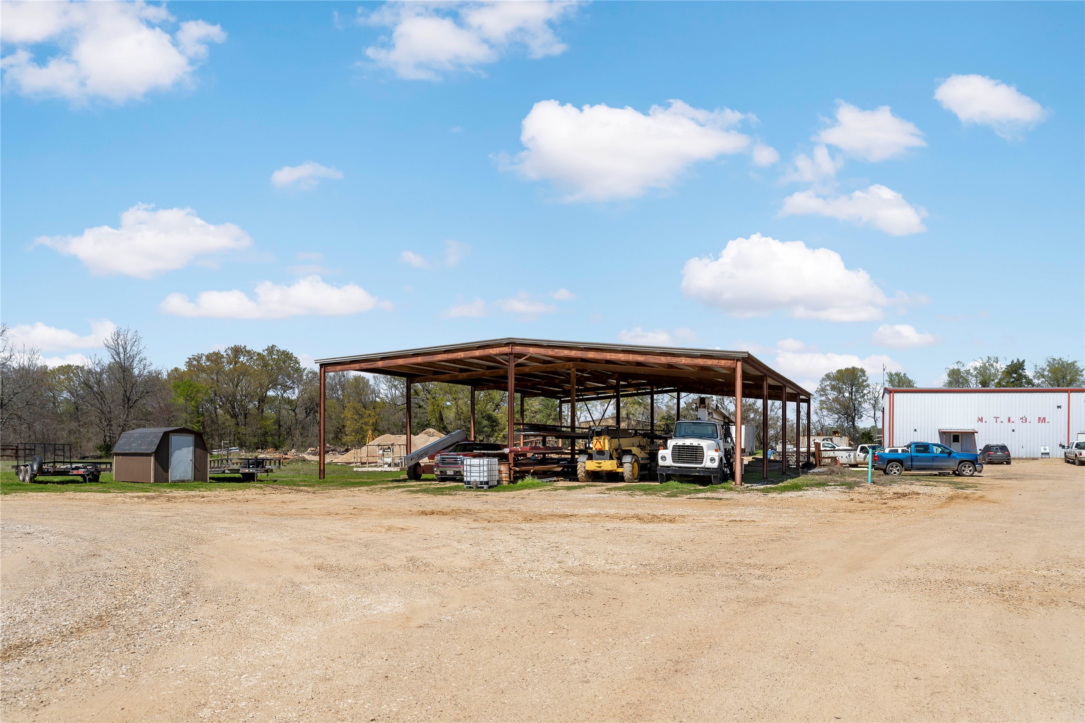 2620 Farm Road 79 Paris TX 75460