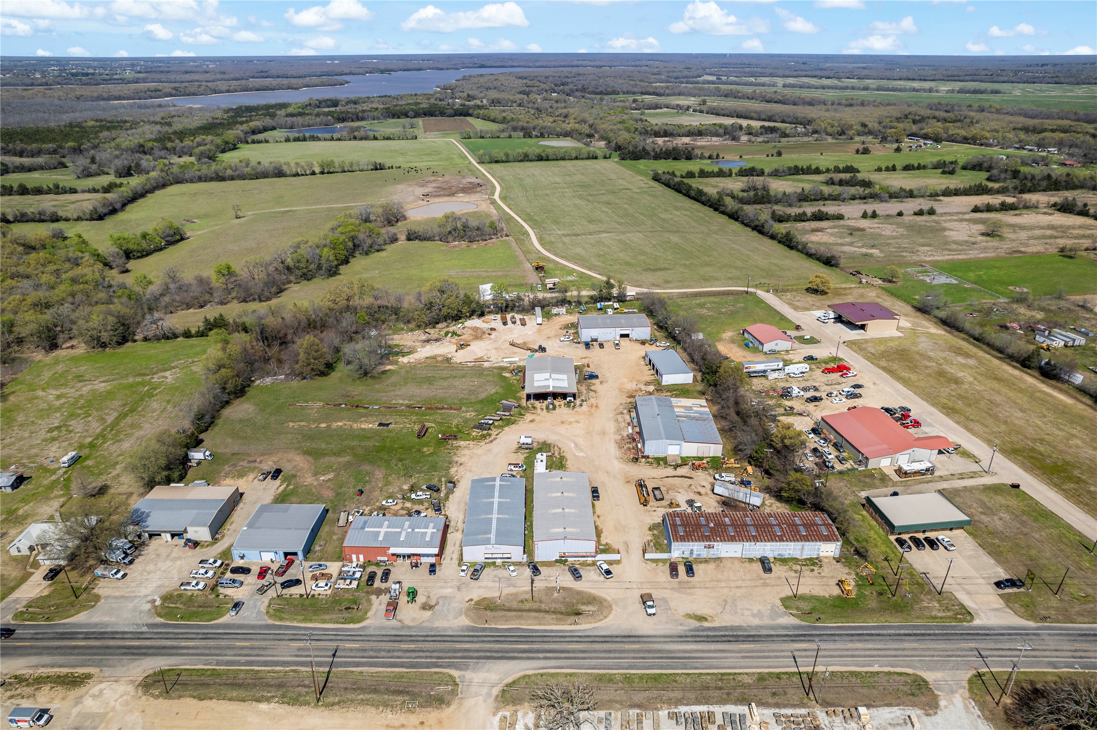 2620 Farm Road 79 Paris TX 75460
