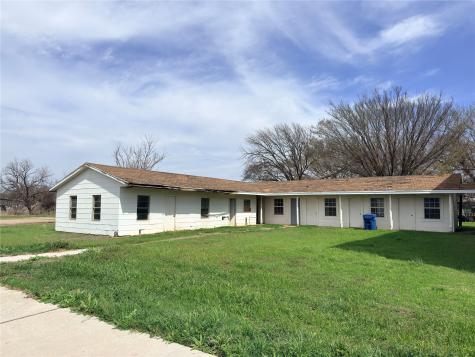 600 N Breckenridge Avenue Breckenridge TX 76424