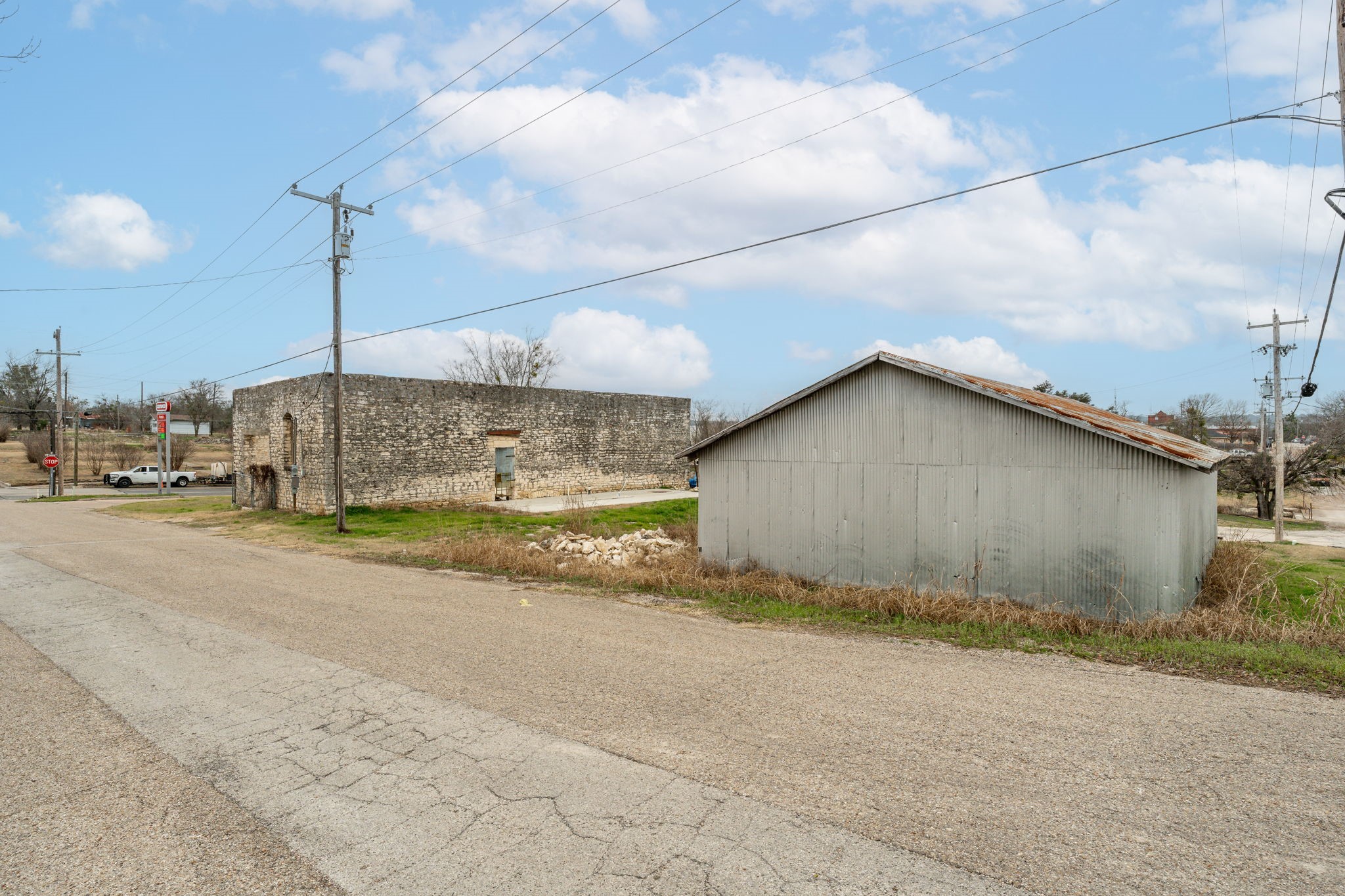 108 N Hill Meridian TX 76665