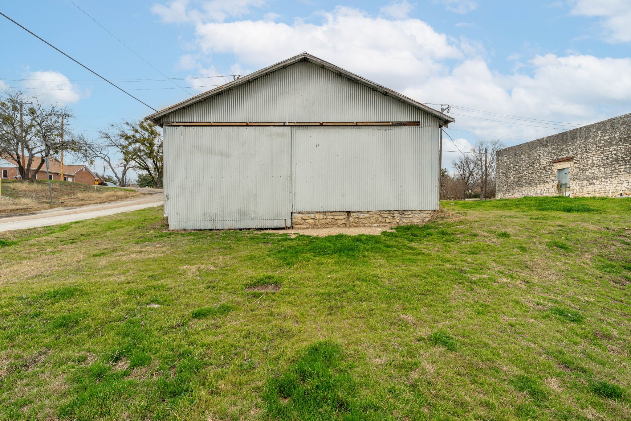 108 N Hill Meridian TX 76665