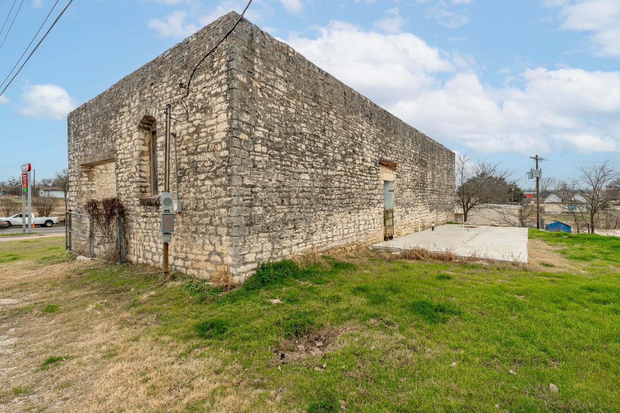 108 N Hill Meridian TX 76665