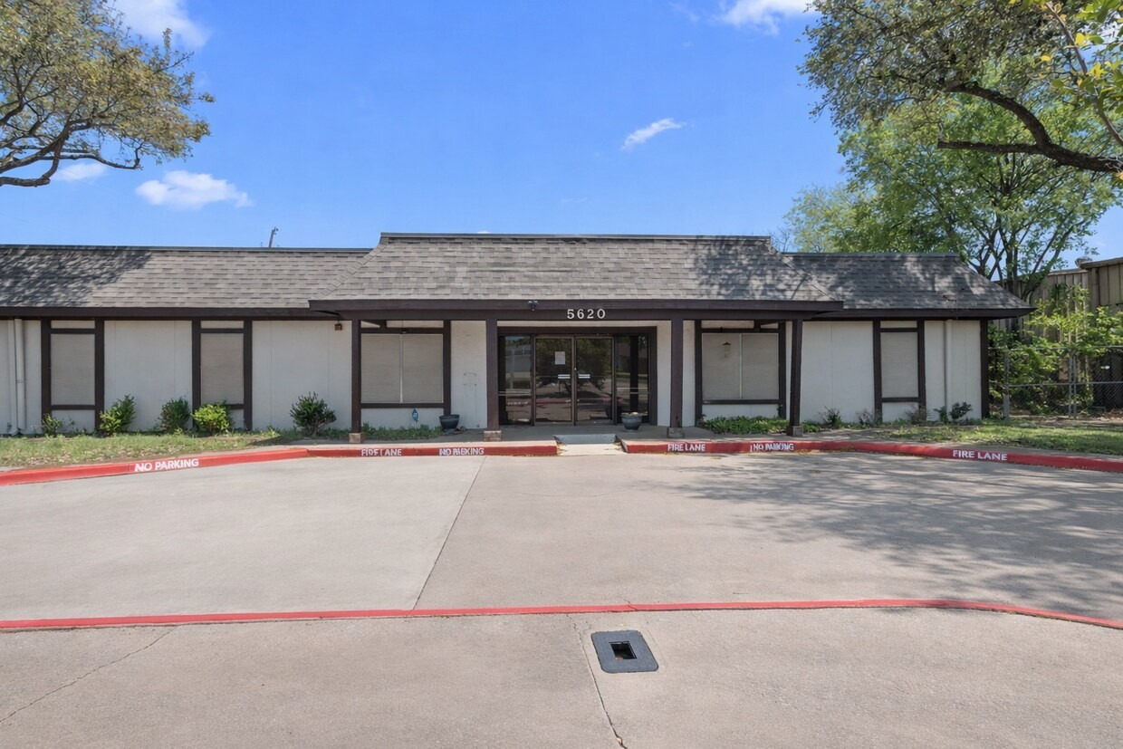 5620 Rowlett Road Rowlett TX 75089