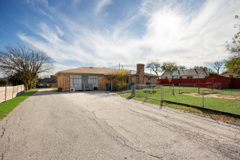 915 N Goliad Street Rockwall TX 75087