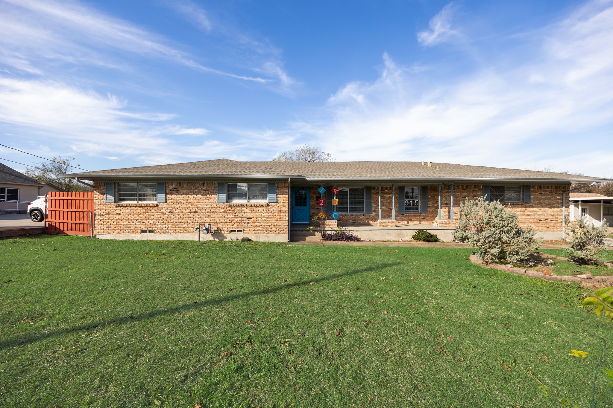 915 N Goliad Street Rockwall TX 75087