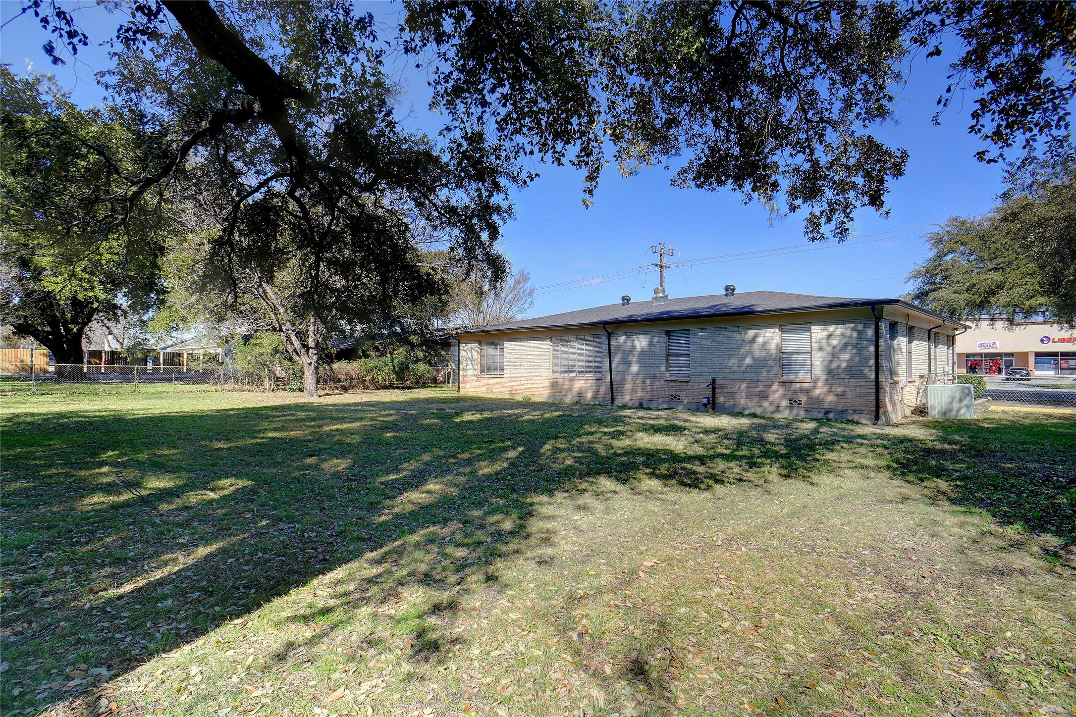 7298 Glenview Drive Richland Hills TX 76180