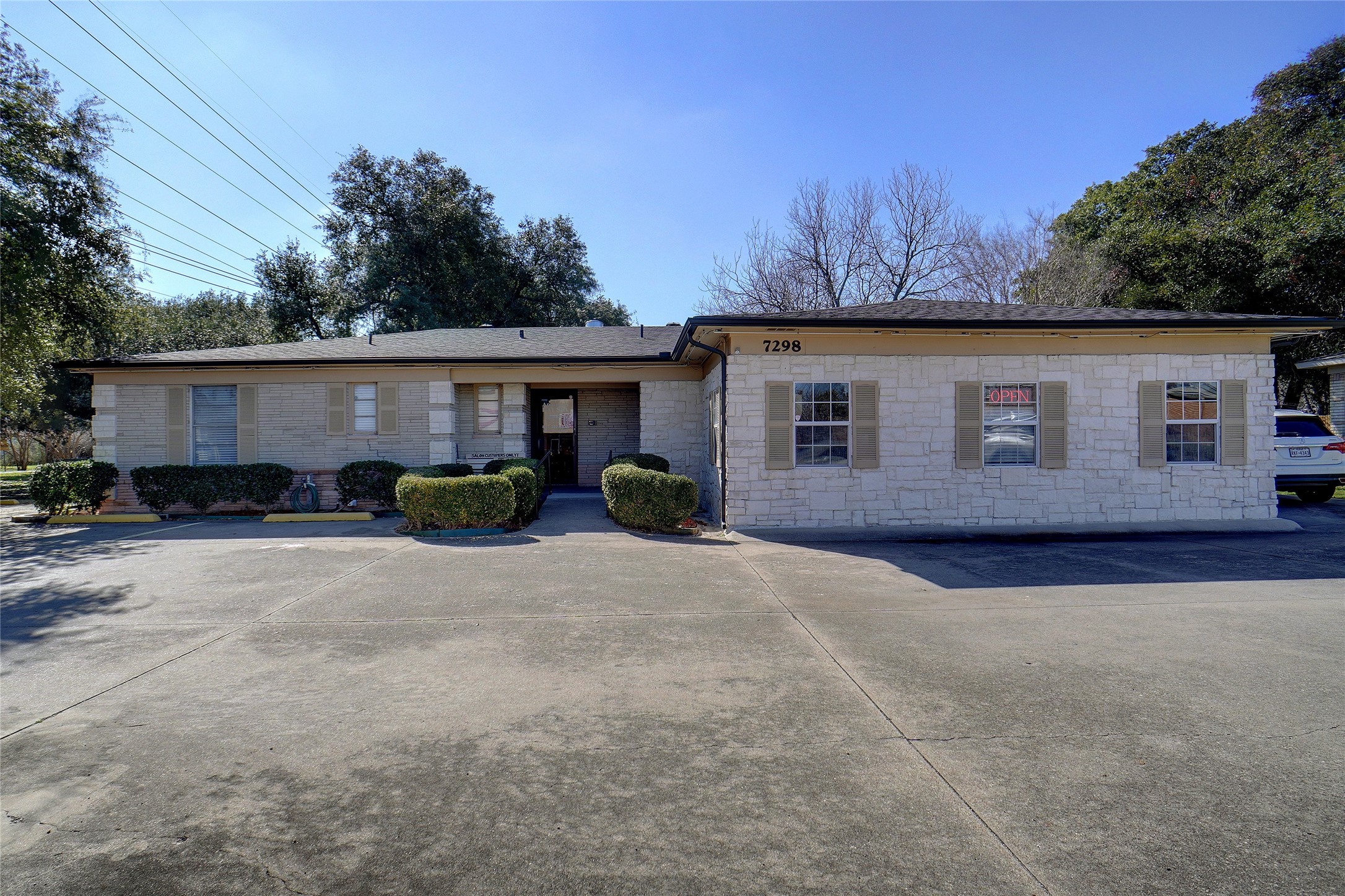 7298 Glenview Drive Richland Hills TX 76180