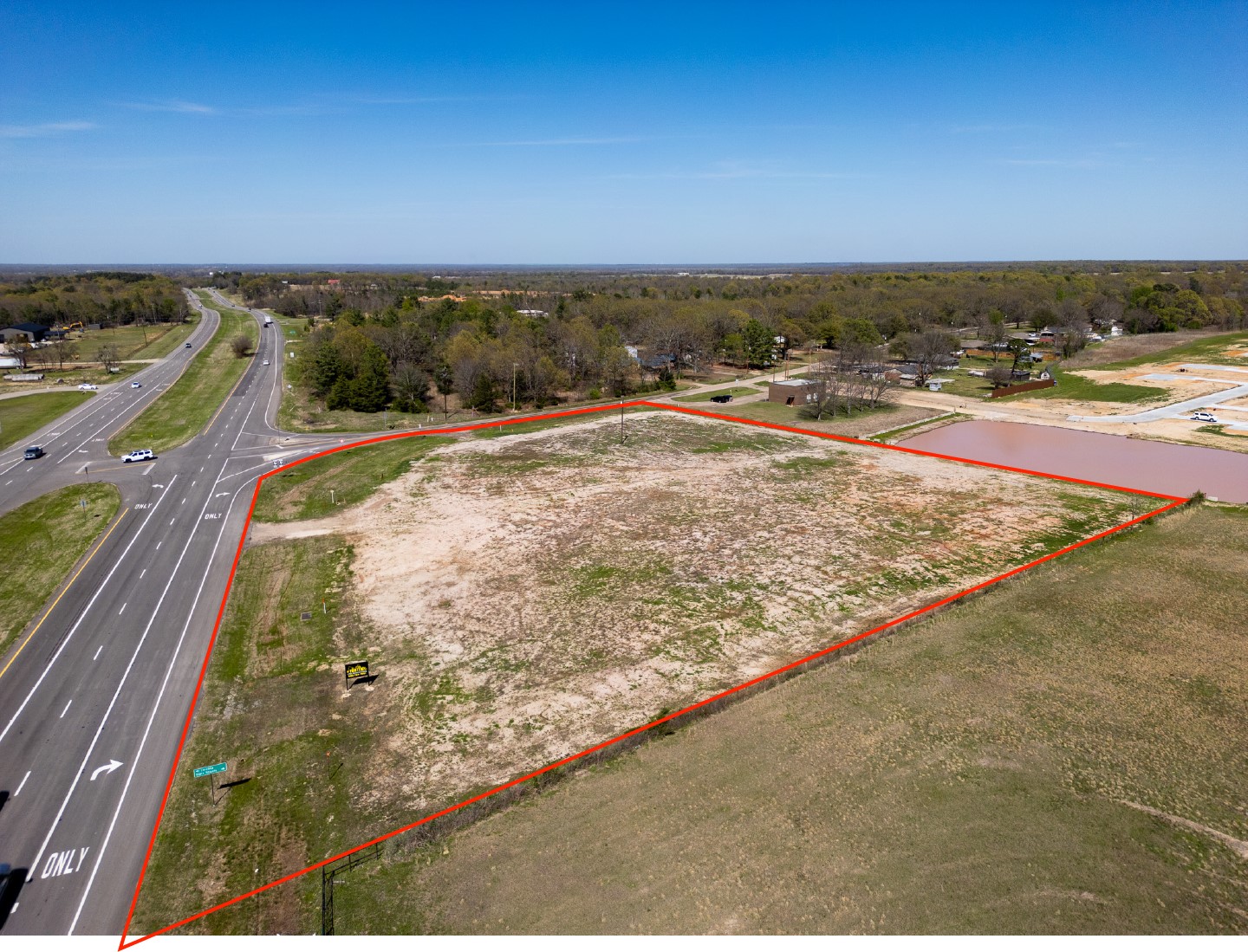 10670 Us Highway 271 Powderly TX 75473