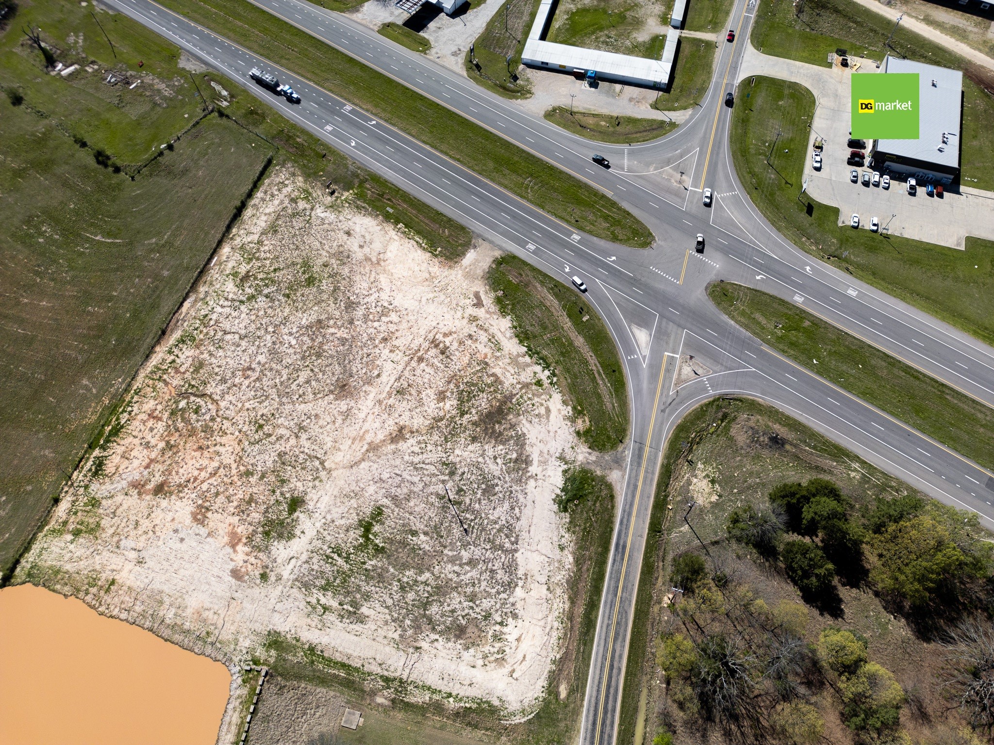 10670 Us Highway 271 Powderly TX 75473