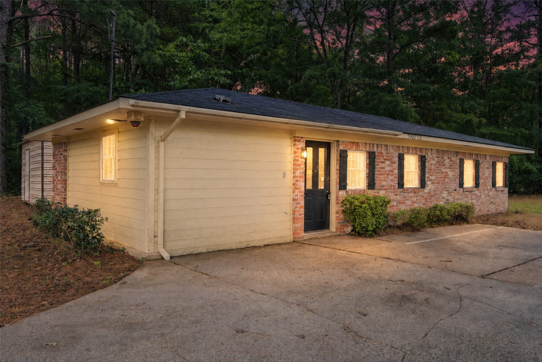 5902 Buncombe Road Shreveport LA 71129
