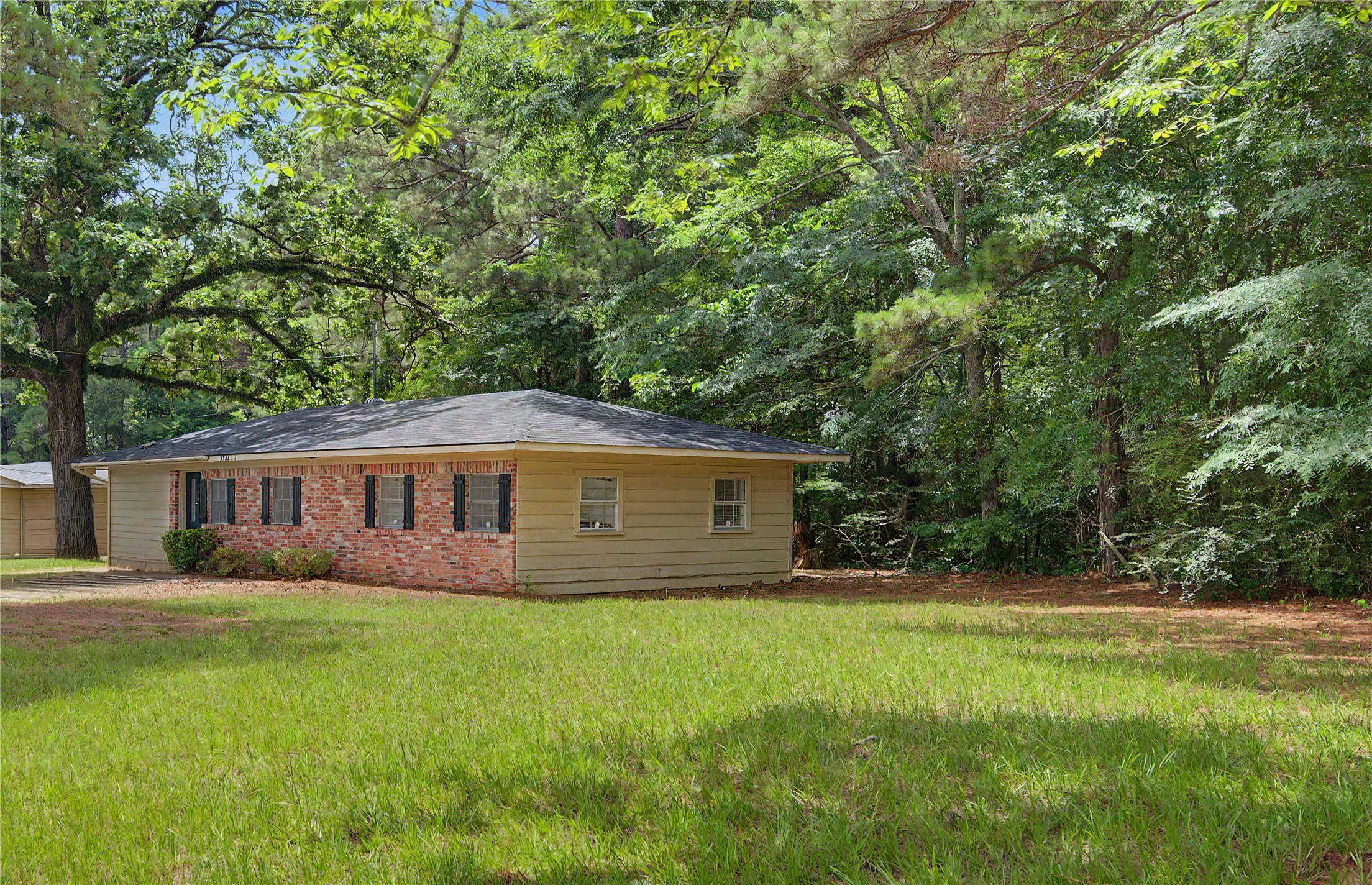 5902 Buncombe Road Shreveport LA 71129