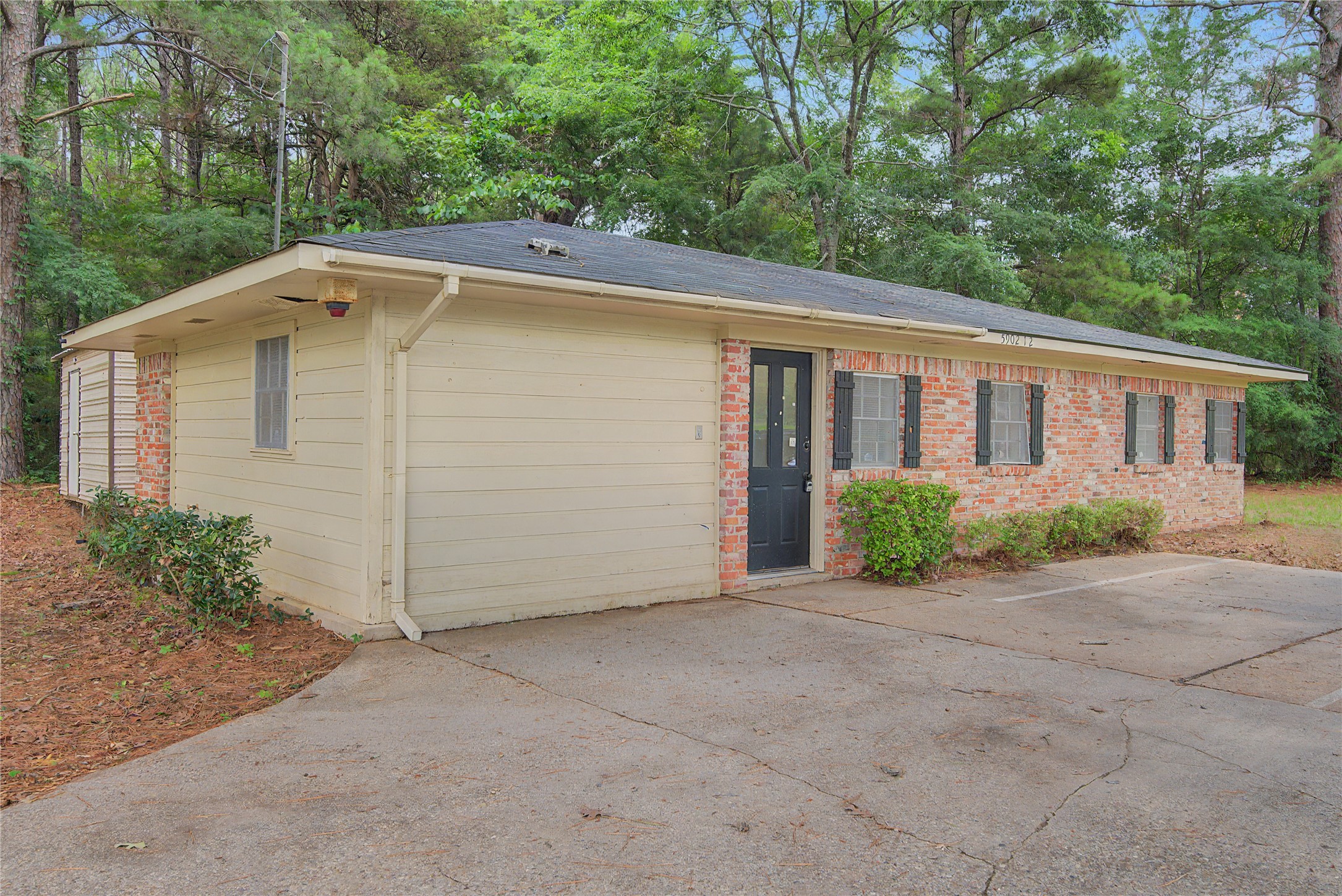 5902 Buncombe Road Shreveport LA 71129