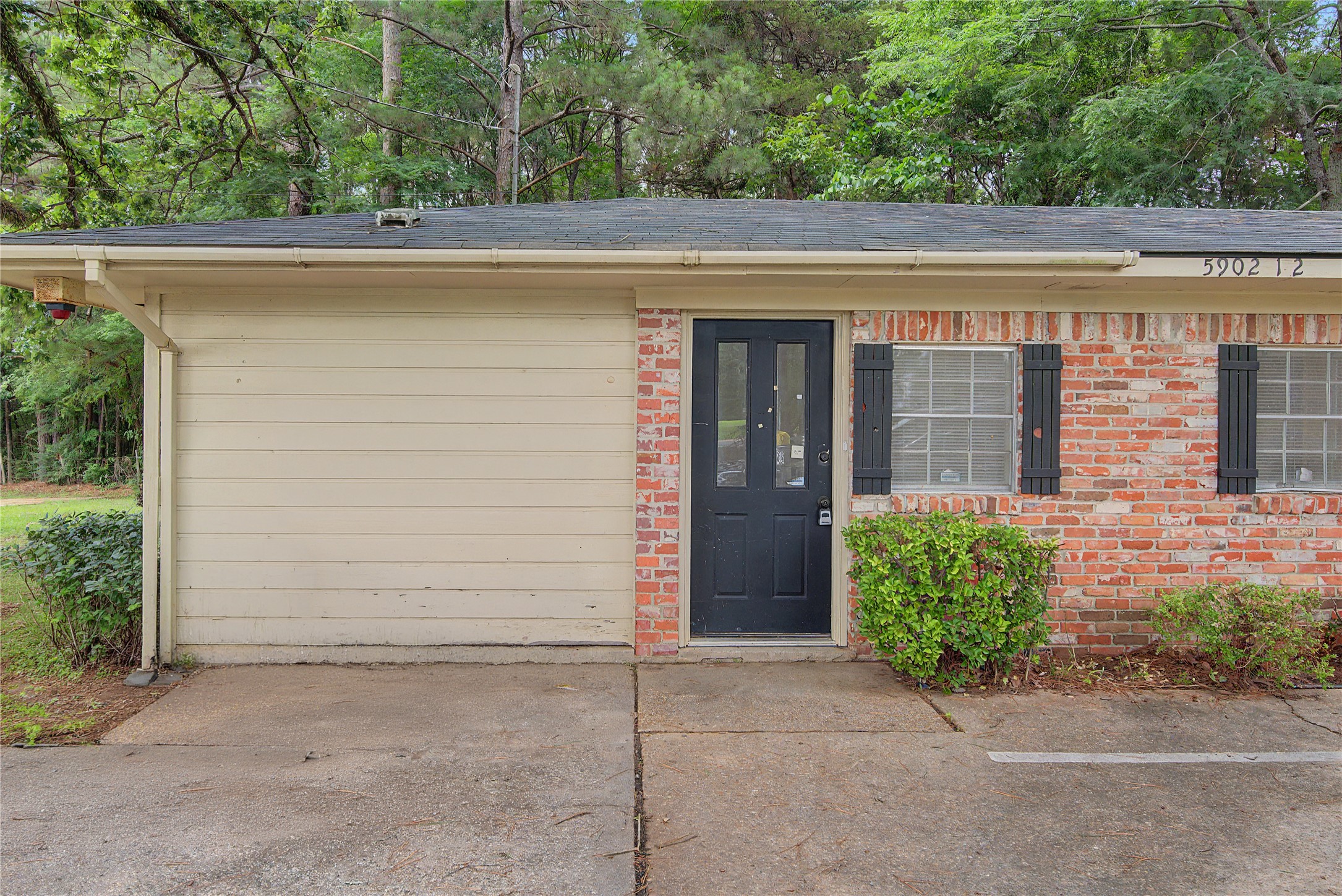 5902 Buncombe Road Shreveport LA 71129