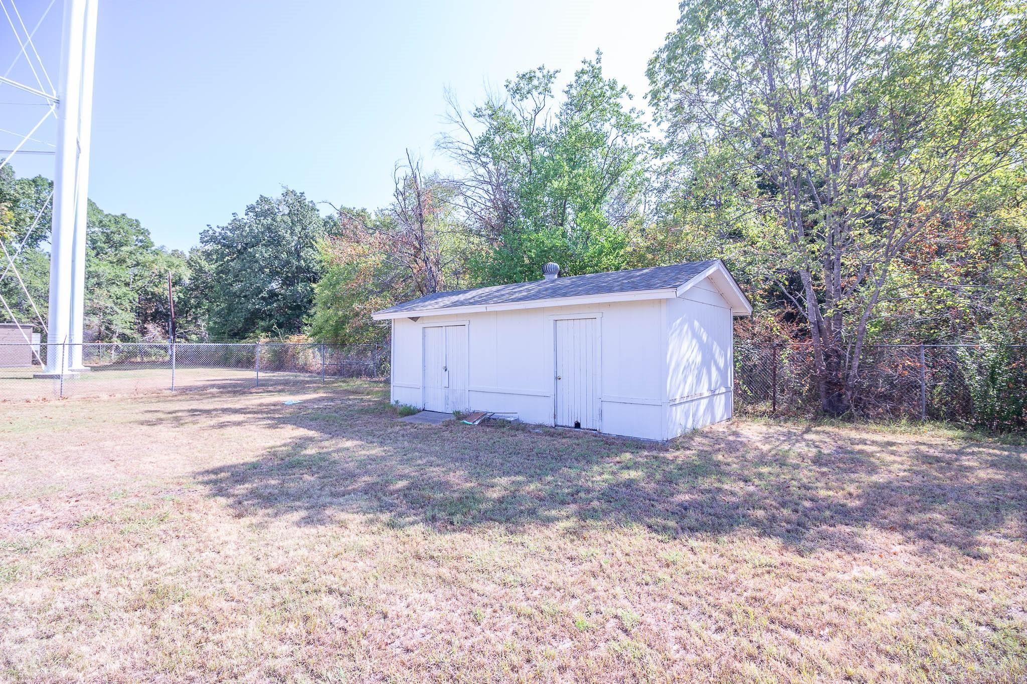402 Legendary Lane Gun Barrel City TX 75156