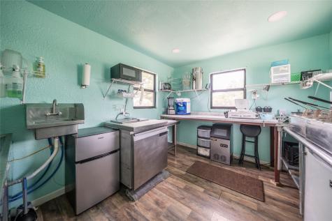 102 2nd Street Trent TX 79561