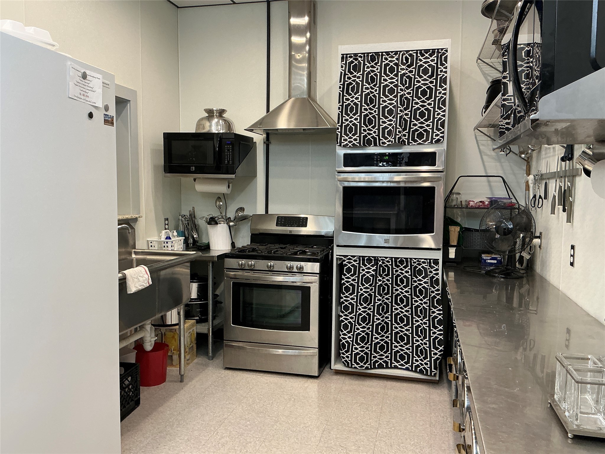 120/124 N Austin Street Comanche TX 76442