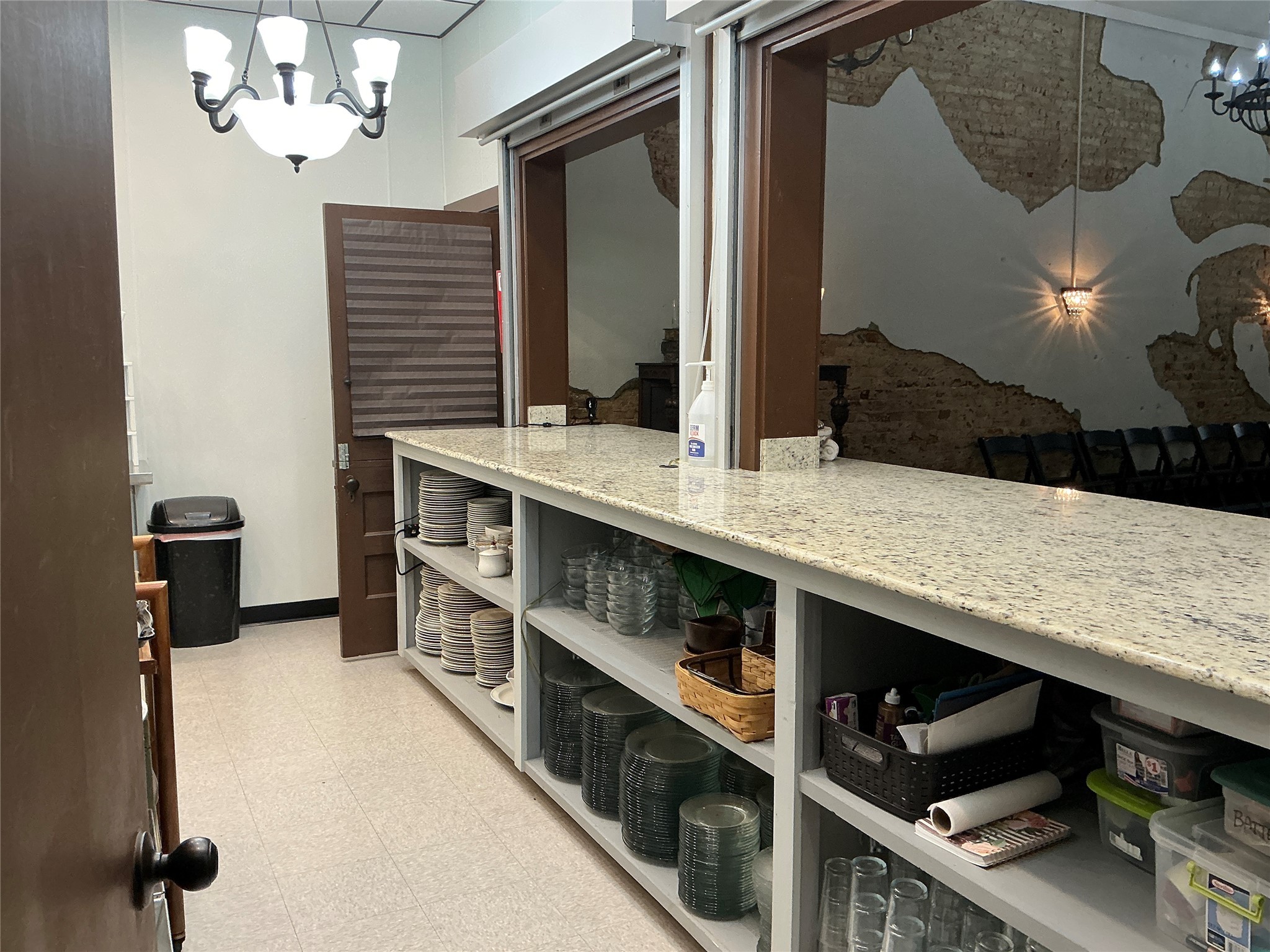 120/124 N Austin Street Comanche TX 76442