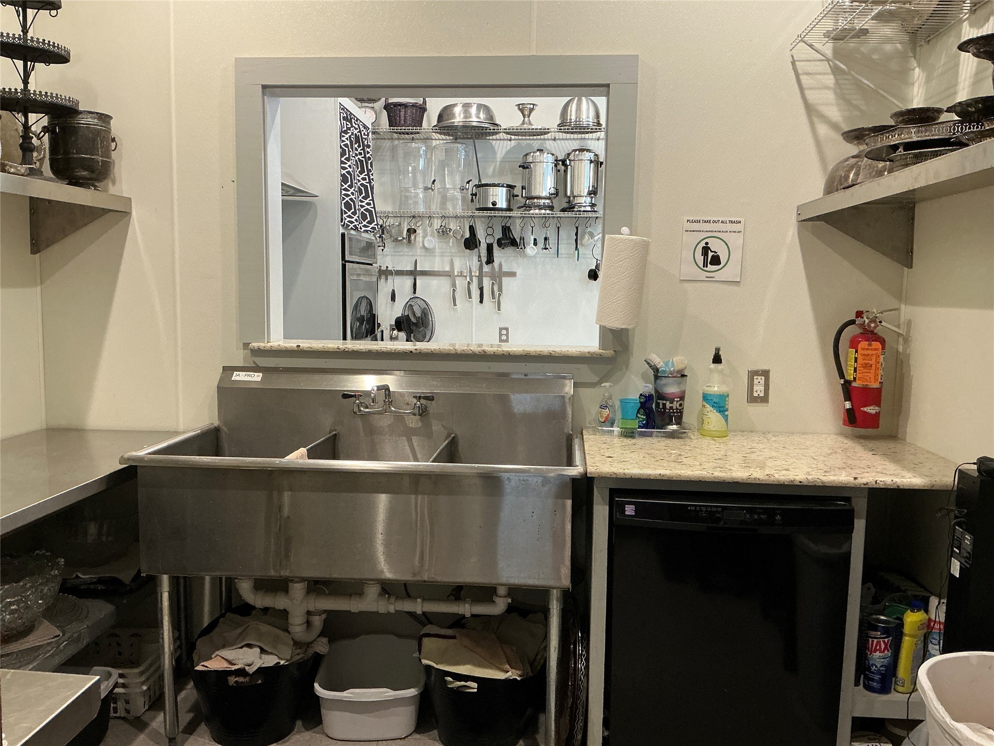 120/124 N Austin Street Comanche TX 76442