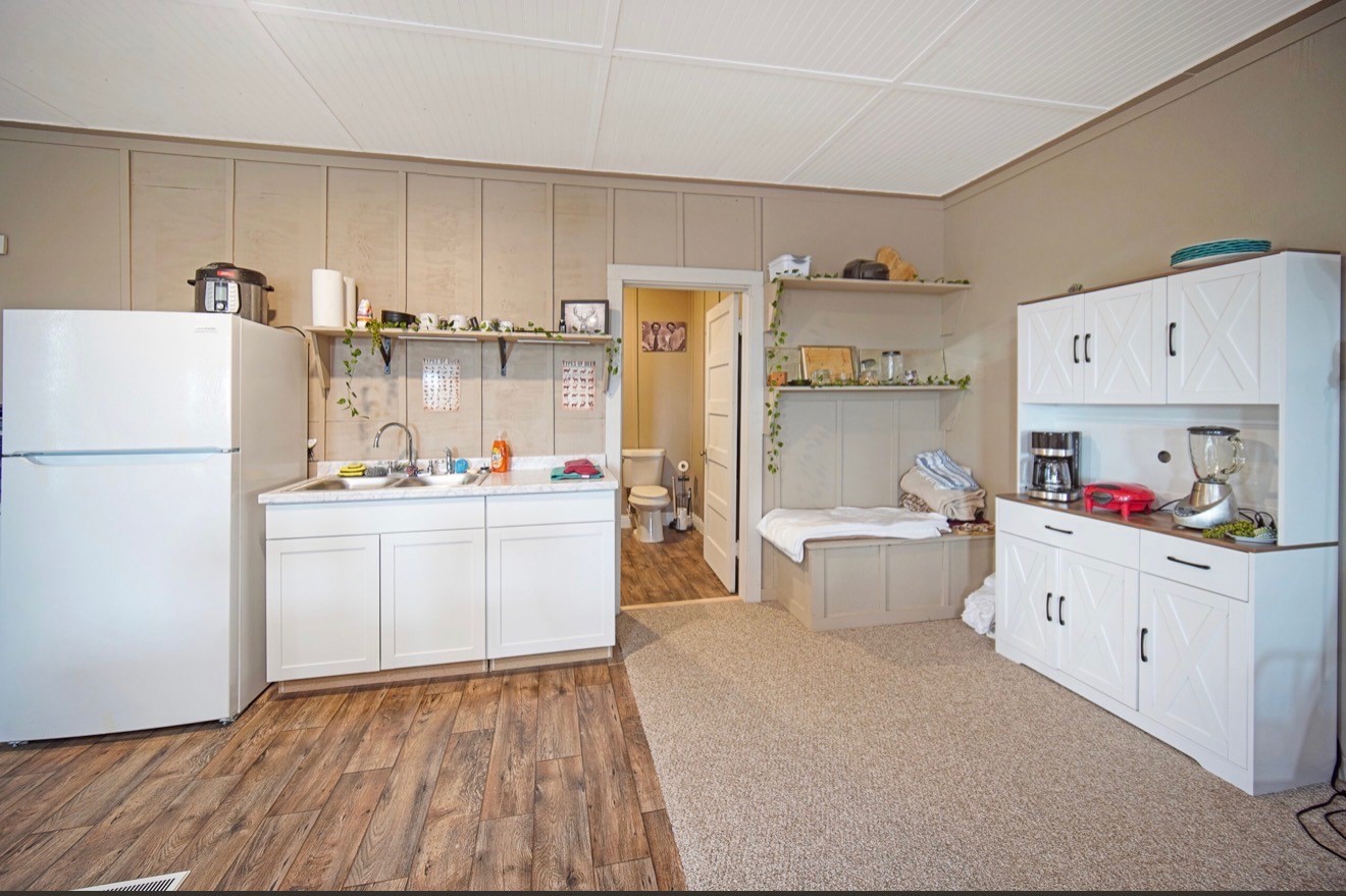109 E Dempsey Street Bryson TX 76427