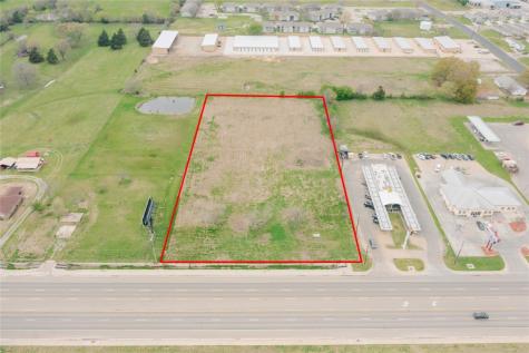 1725 N State Highway 121 Bonham TX 75418