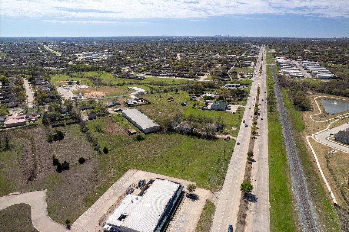 6910 State Highway 78 Sachse TX 75048