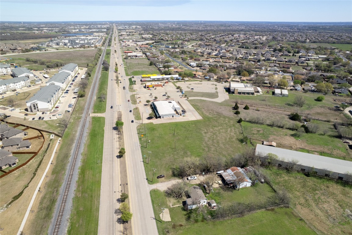 6910 State Highway 78 Sachse TX 75048