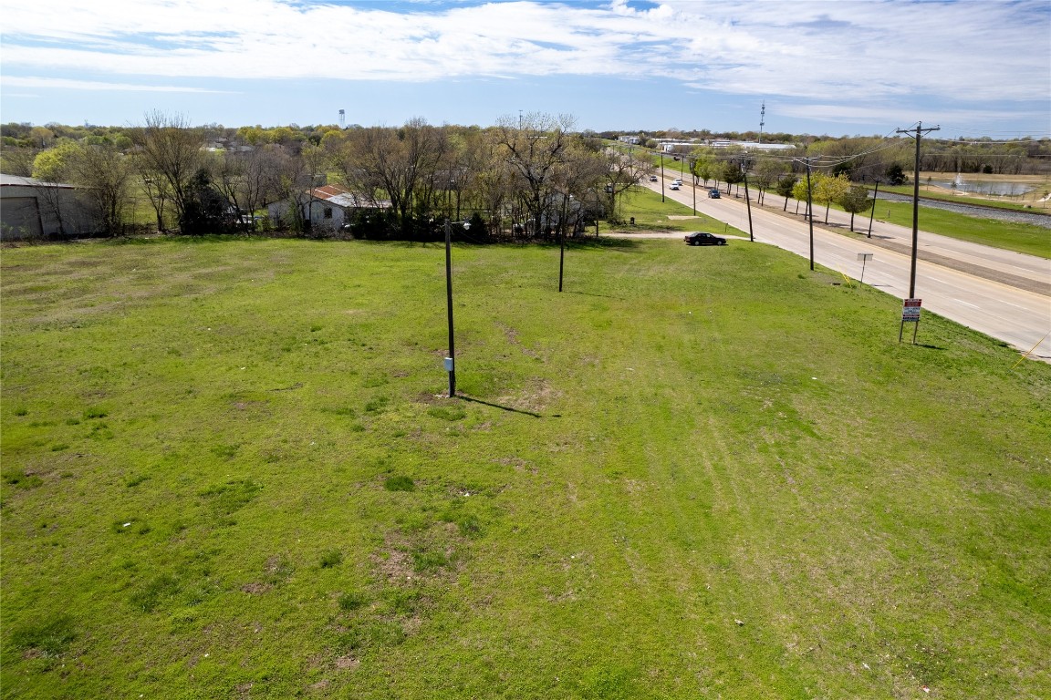 6910 State Highway 78 Sachse TX 75048