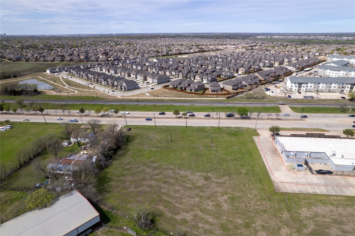 6910 State Highway 78 Sachse TX 75048