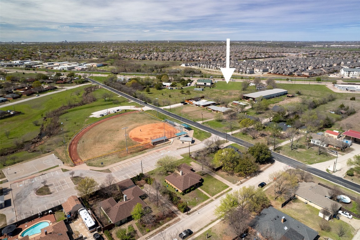 6910 State Highway 78 Sachse TX 75048