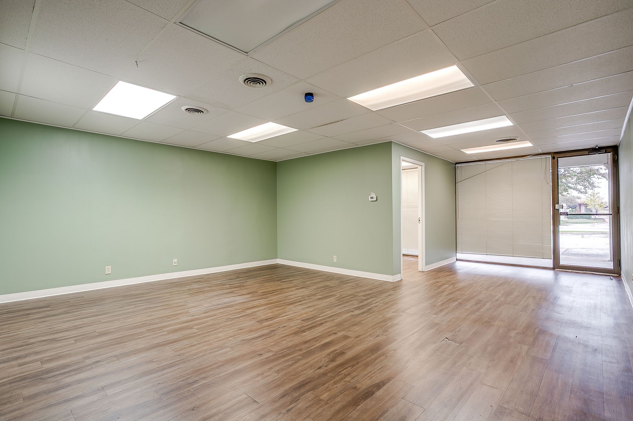 1340 S Main Street Grapevine TX 76051