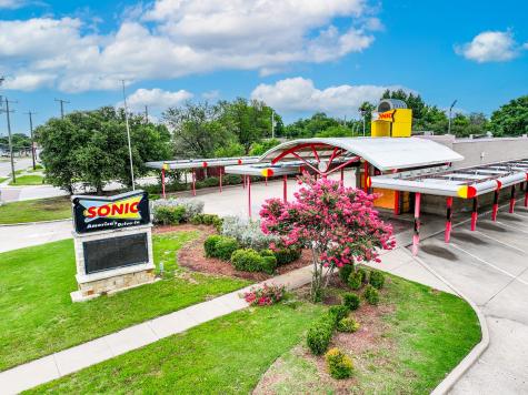 1300 Pioneer Drive Irving TX 75061