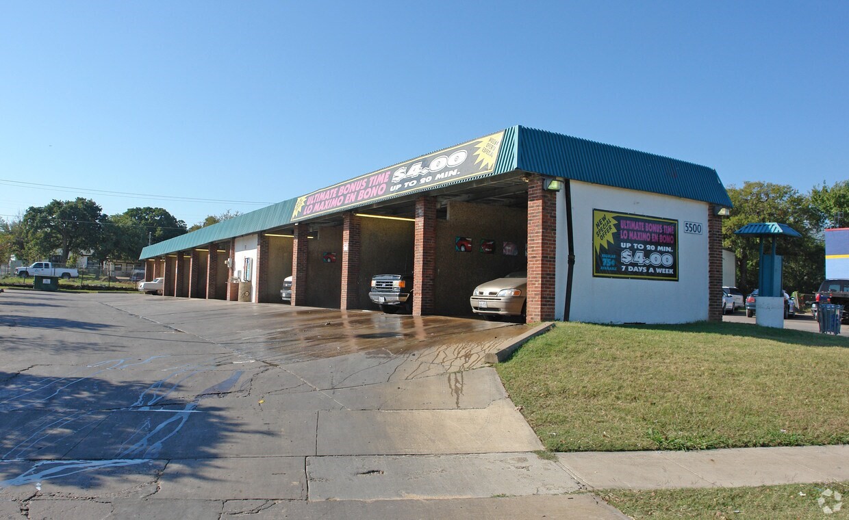 5500 E Lancaster Avenue Fort Worth TX 76112