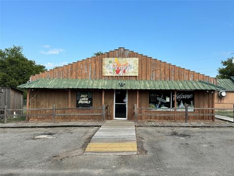 1502 W Main Street Honey Grove TX 75446
