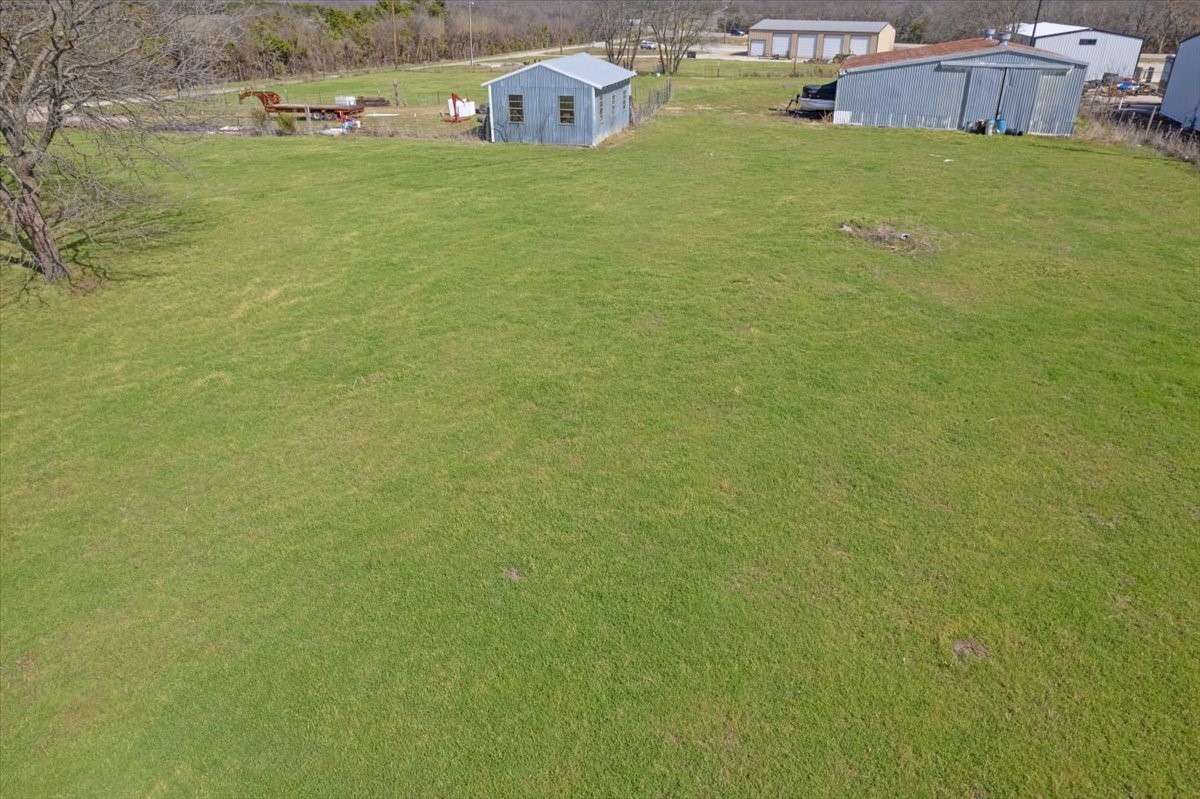 253 County Road 4465 Trenton TX 75490