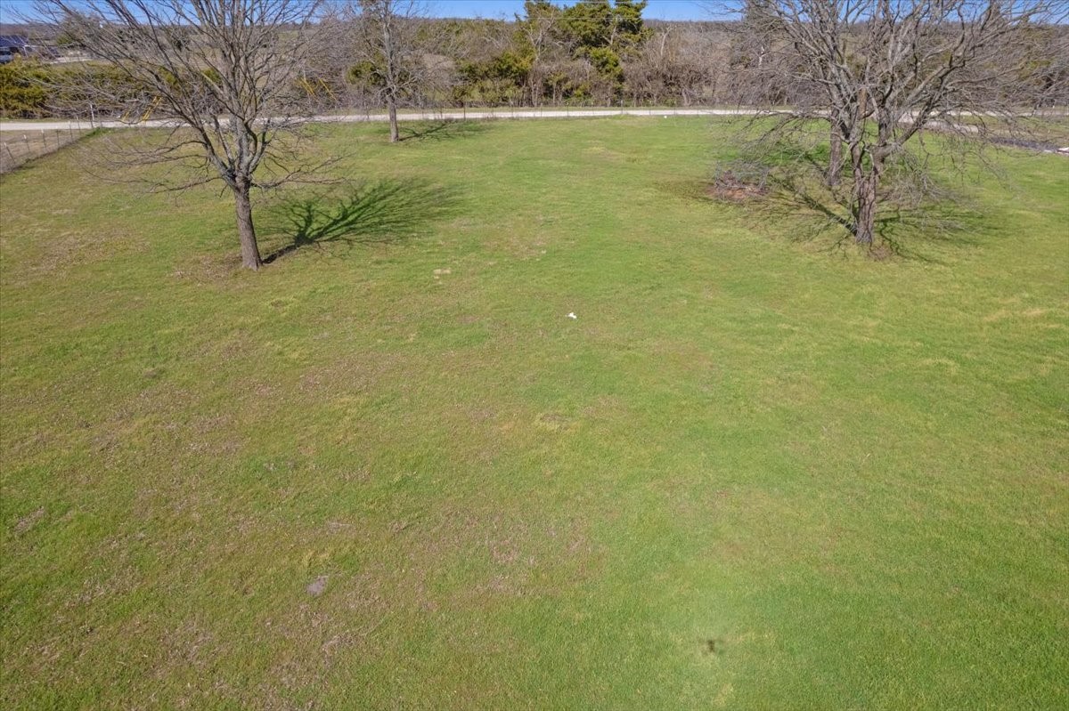 253 County Road 4465 Trenton TX 75490