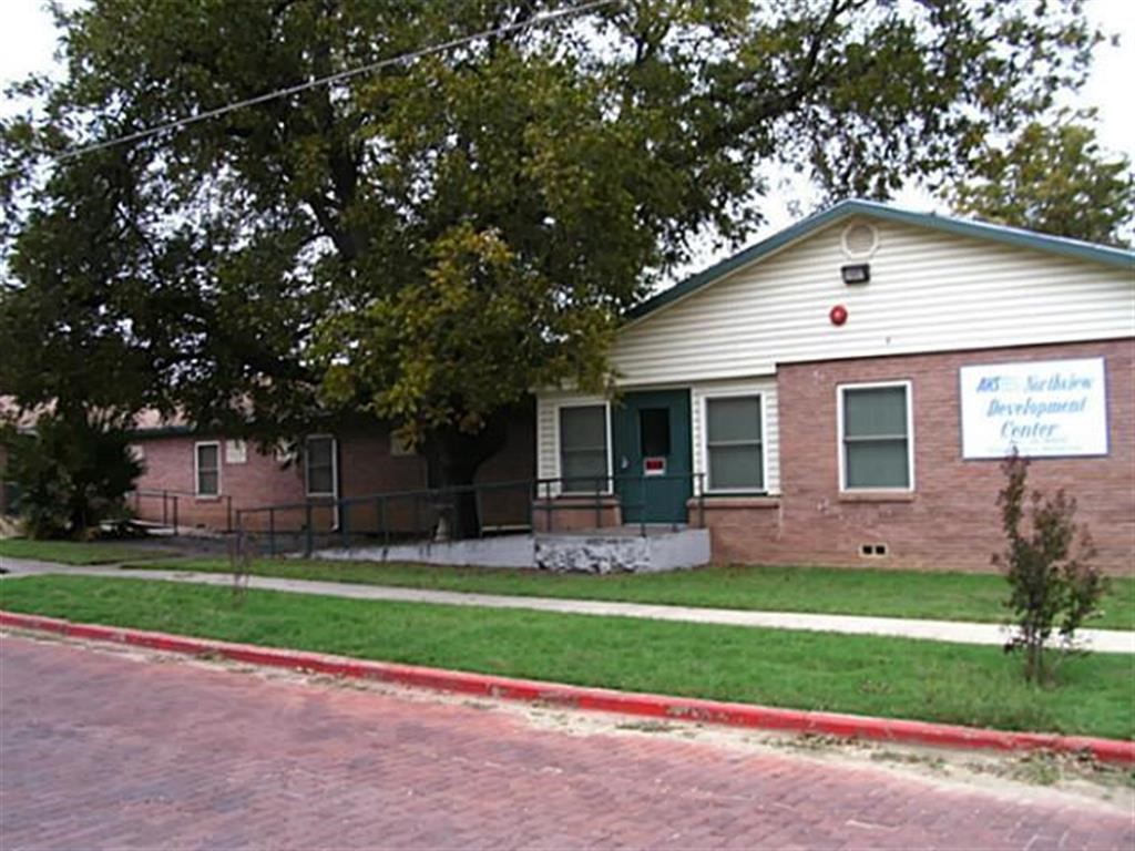401 W Moss Street Eastland TX 76448