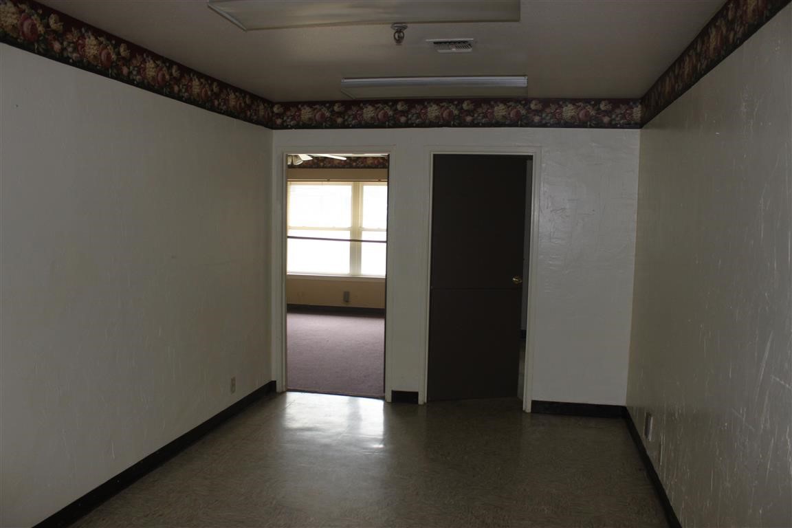 401 W Moss Street Eastland TX 76448