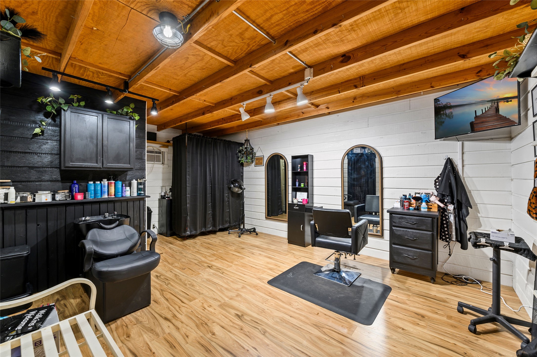 202 N Newsom Mineola TX 75773
