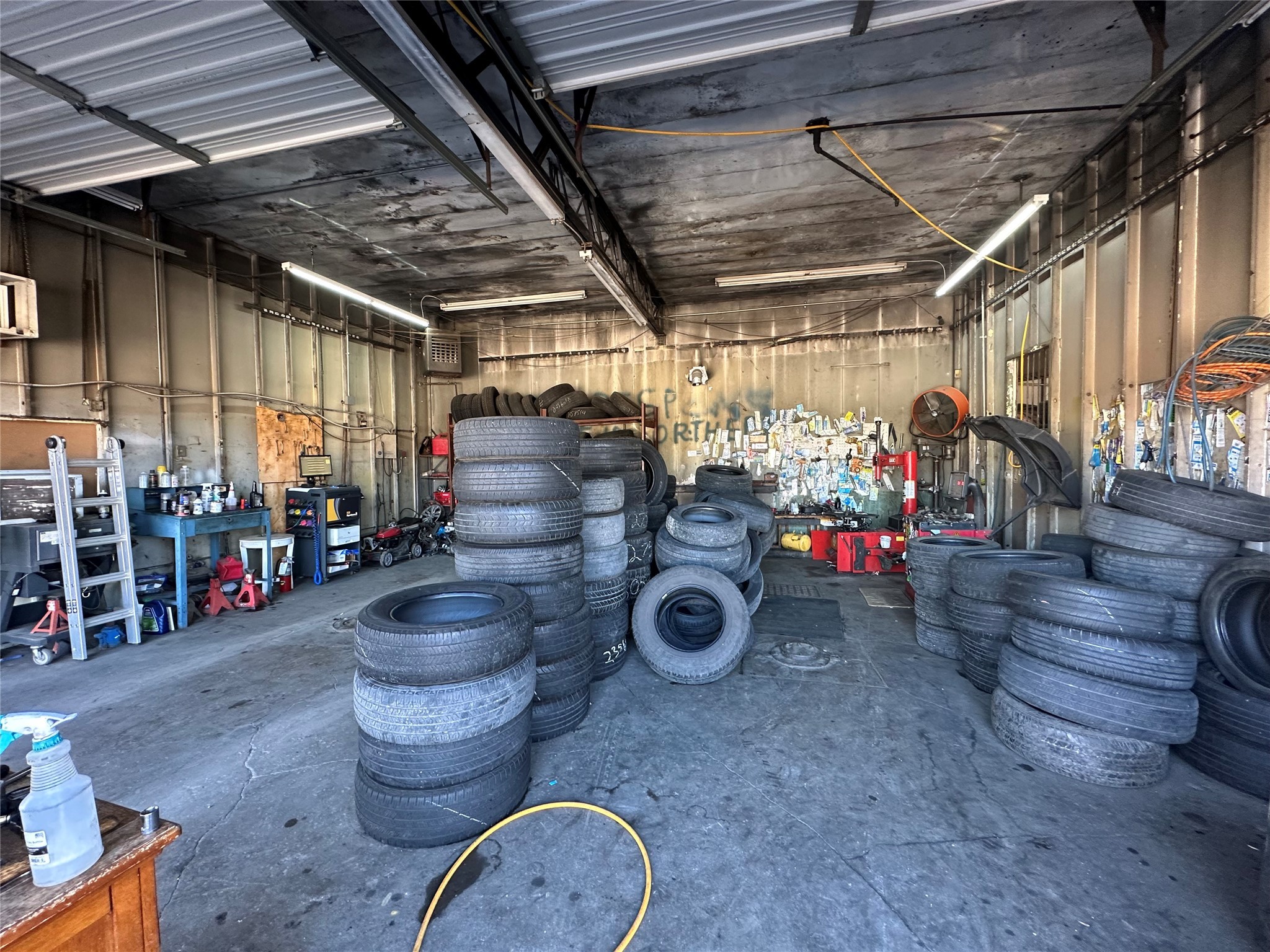 2320 E Berry Street Fort Worth TX 76119