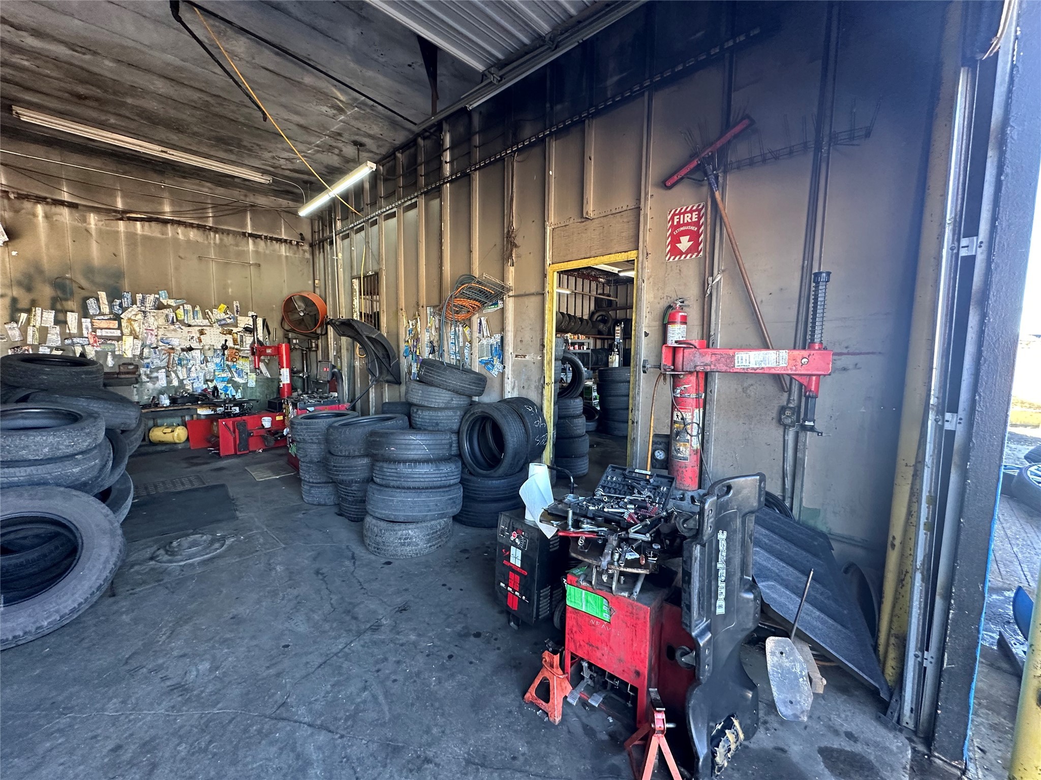 2320 E Berry Street Fort Worth TX 76119