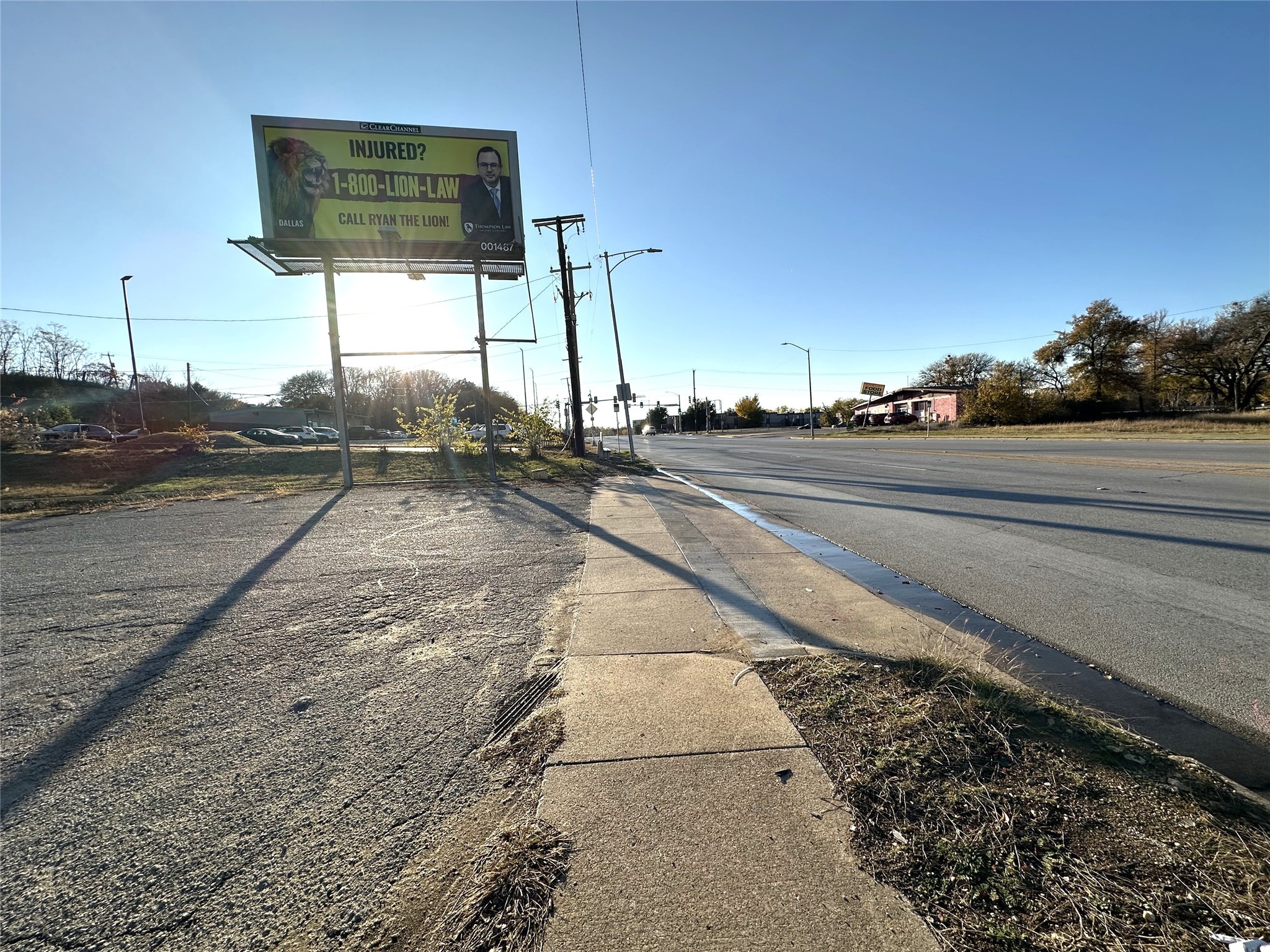 2320 E Berry Street Fort Worth TX 76119