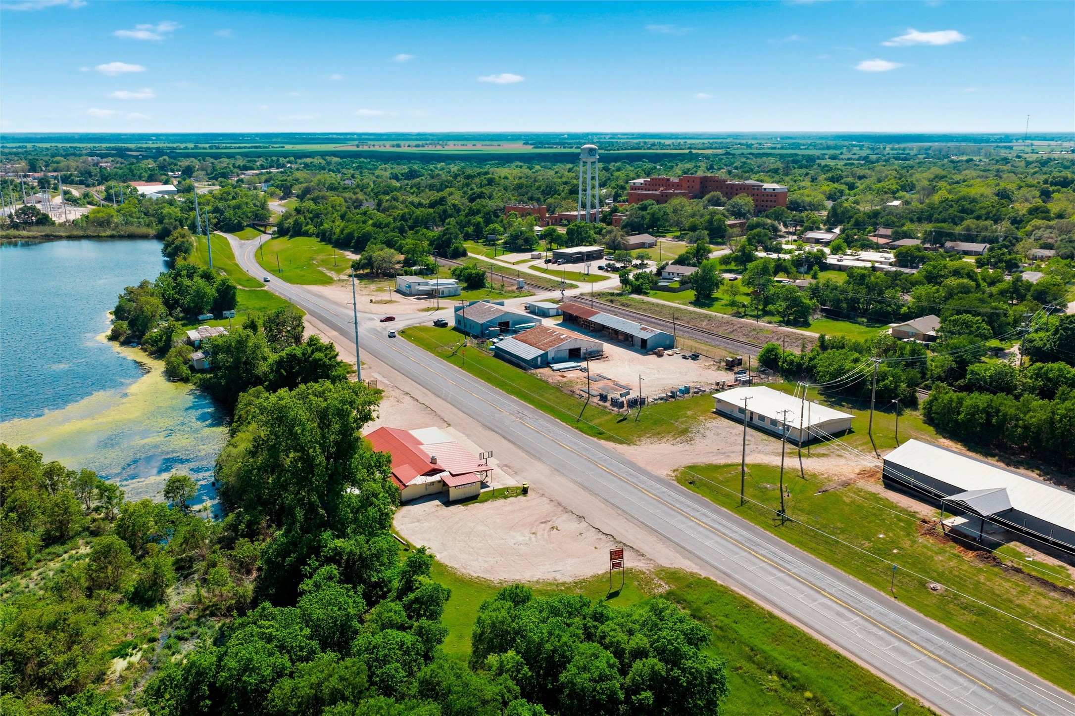 1008 N Bus Highway 6 Marlin TX 76661